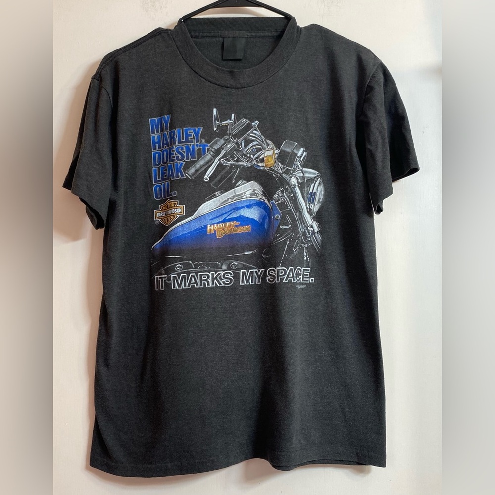 VTG 80s 3D EMBLEM Harley Davidson TShirt Sz Lrg My Harley Doesnt Leak Oil *RARE.
